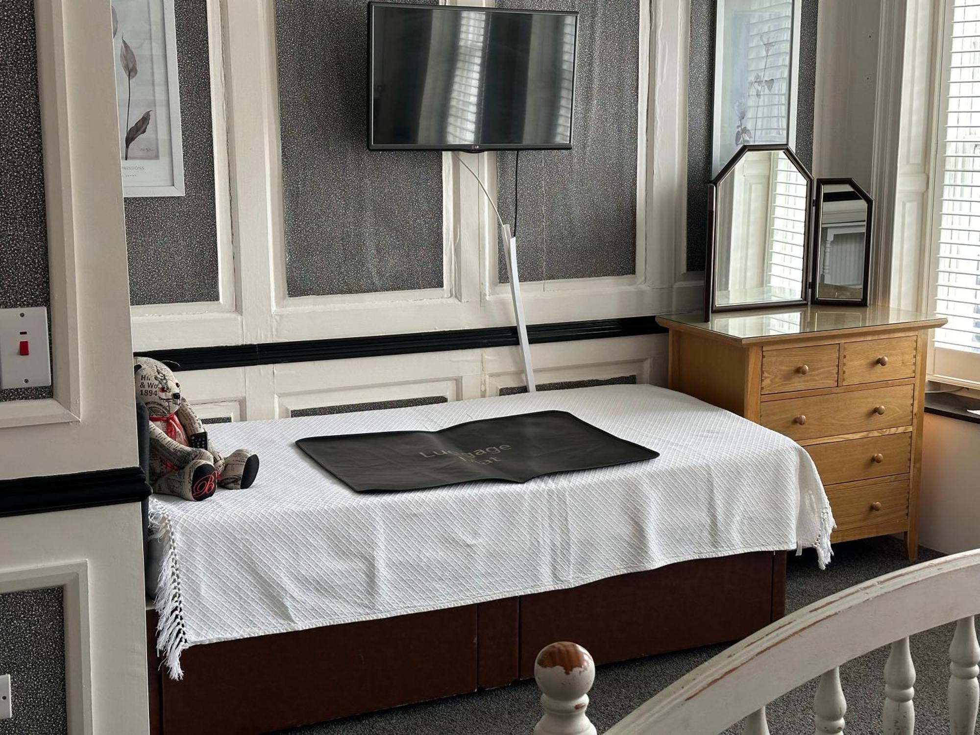 The Barrington Guesthouse Hotel Скарборо Екстер'єр фото